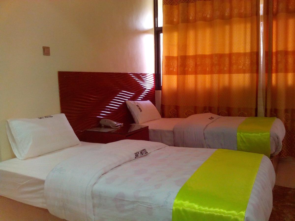 Hotel Ok Kampala Exteriör bild