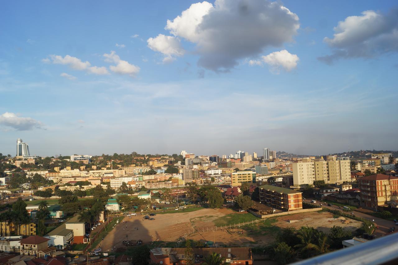 Hotel Ok Kampala Exteriör bild