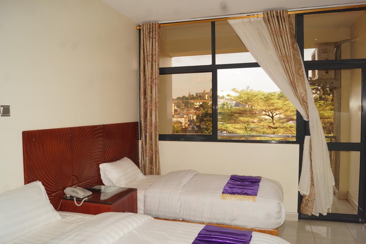 Hotel Ok Kampala Exteriör bild