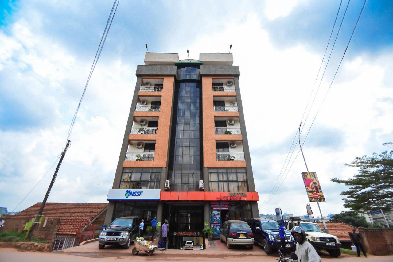 Hotel Ok Kampala Exteriör bild