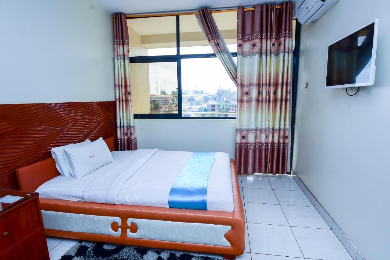 Hotel Ok Kampala Exteriör bild